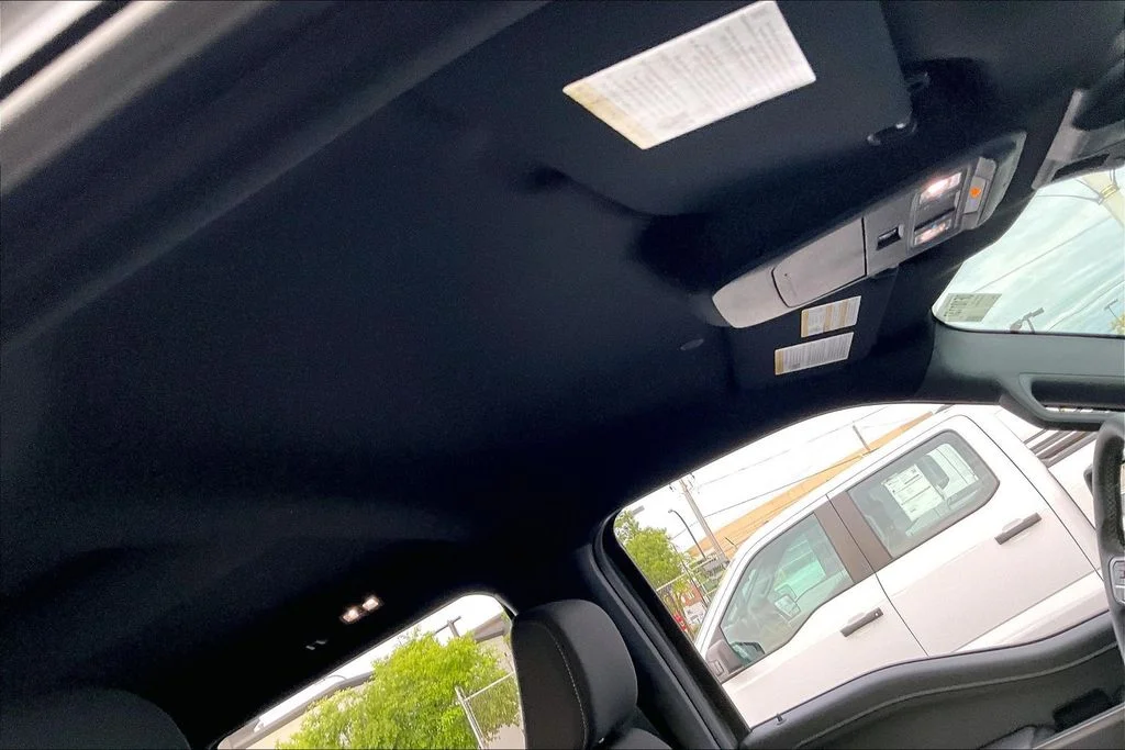 New 2026 Carbonized Gray Metallic Ford XLT image 21