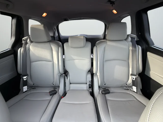 Used 2024 Blue Honda EX-L image 34