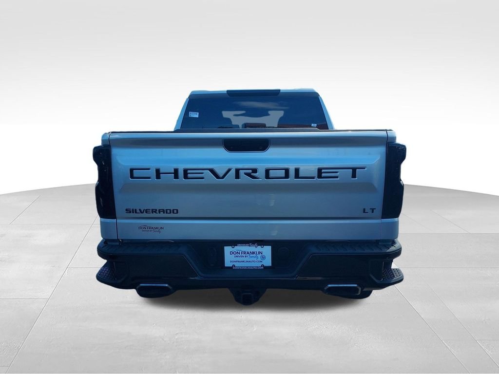 Used 2021 Silver Chevrolet LT Trail Boss image 4