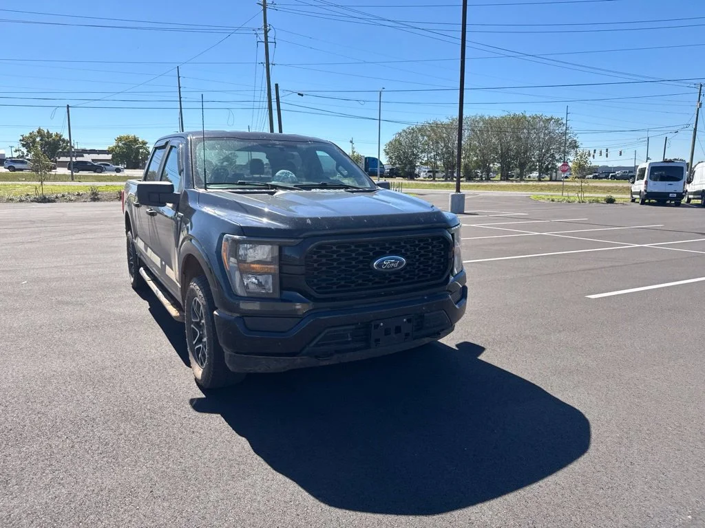 Used 2023 Black Ford XL image 2