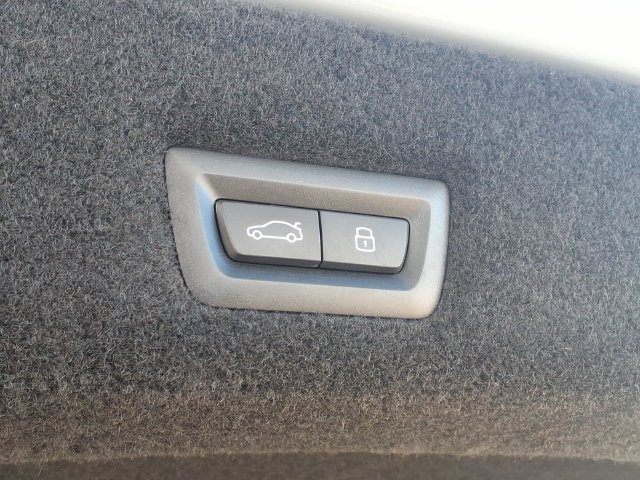 Used 2023 Gray BMW i xDrive image 30