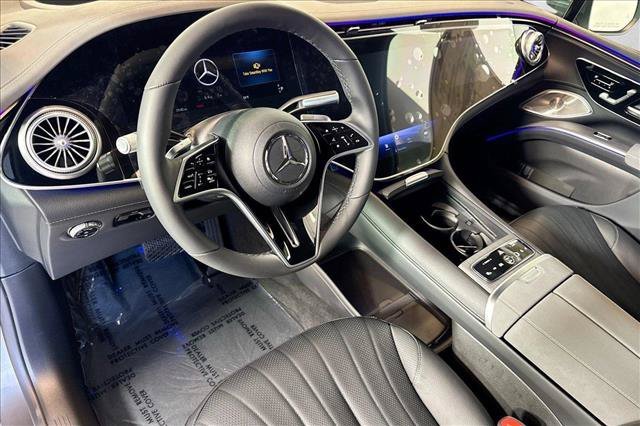 New 2026 Selenite Grey Metallic Mercedes-Benz EQS 400 image 38