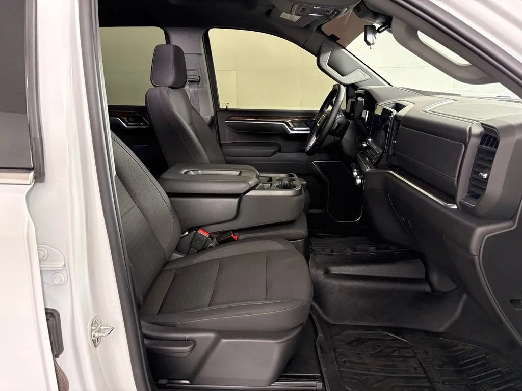 Certified Used 2026 Summit White GMC SLE image 48