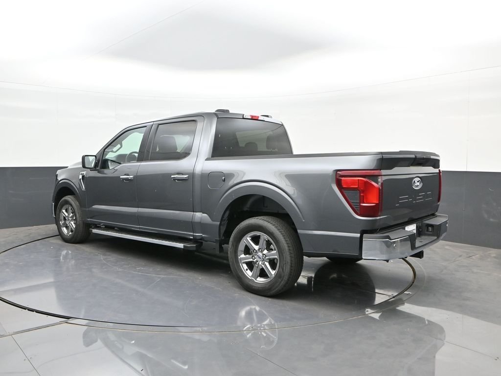 Used 2025 Gray Ford XLT image 5