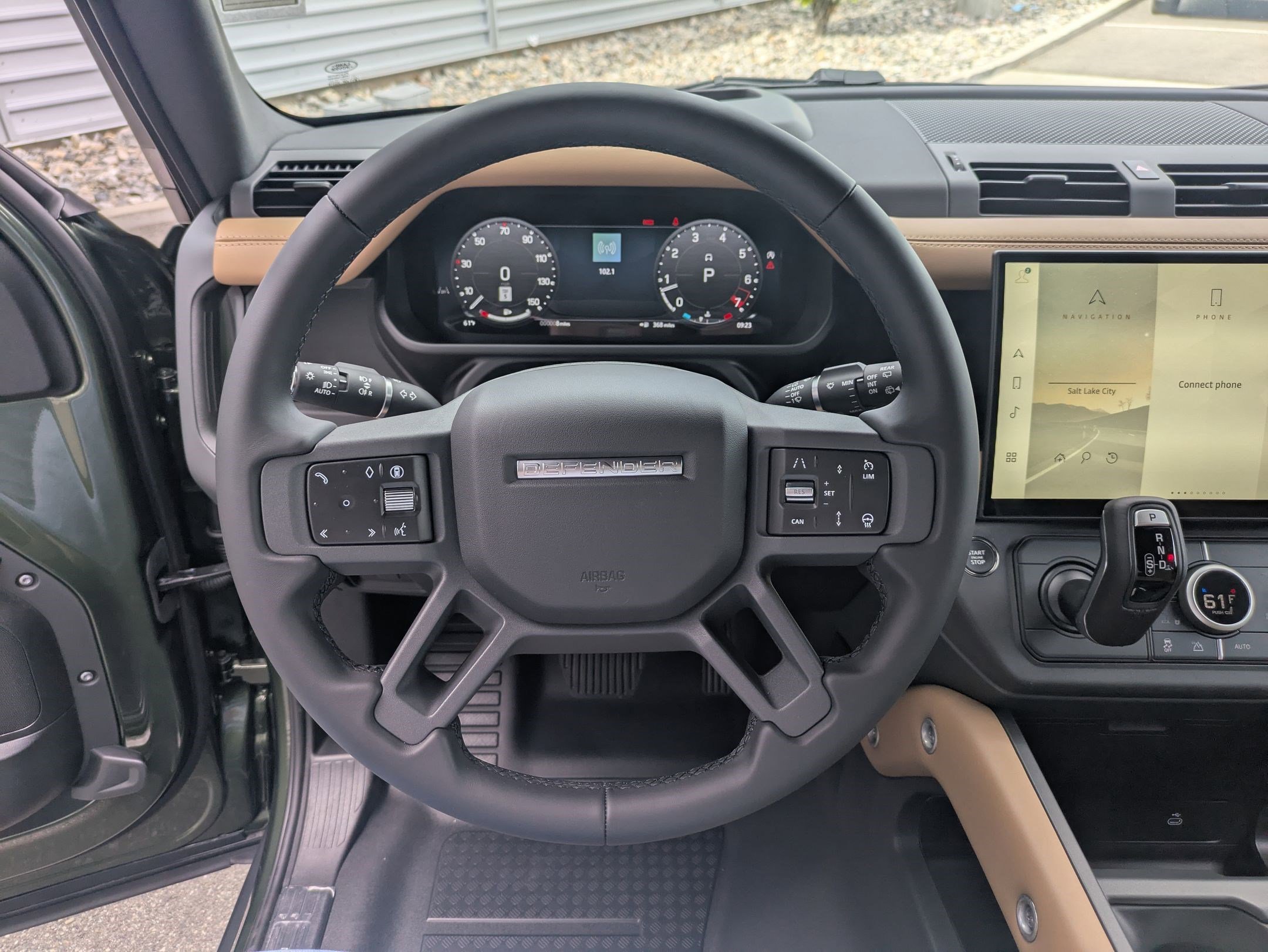 New 2026 Woolstone Green Land Rover P500 X-Dynamic SE image 16