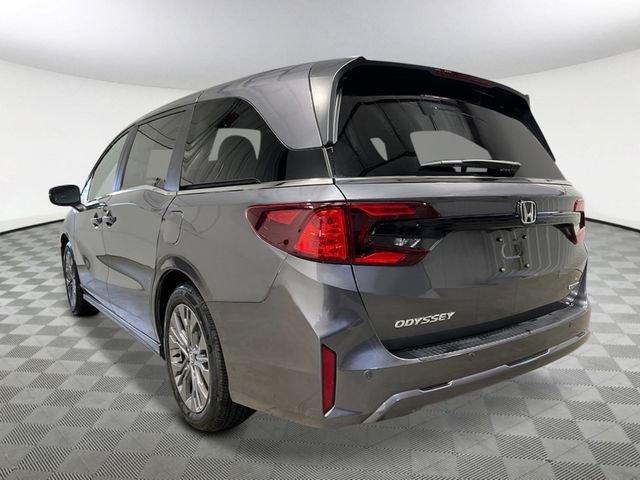 New 2026 Modern Steel Metallic Honda Touring image 3
