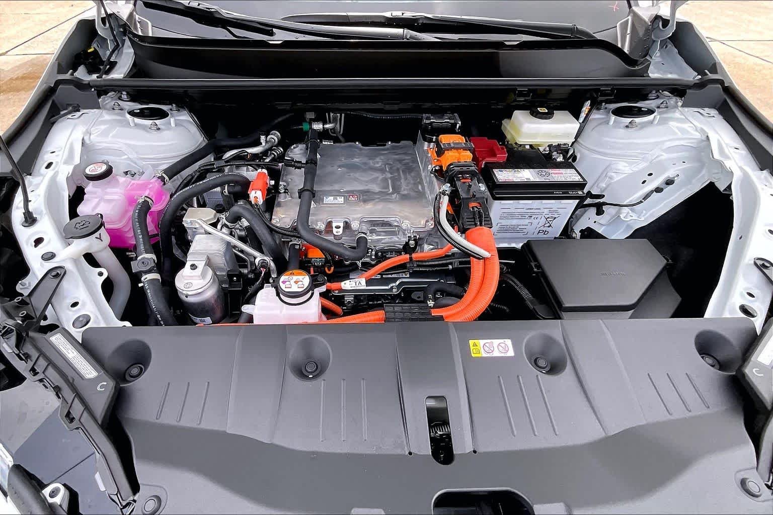 2026 Toyota C-HR SE - Photo 16