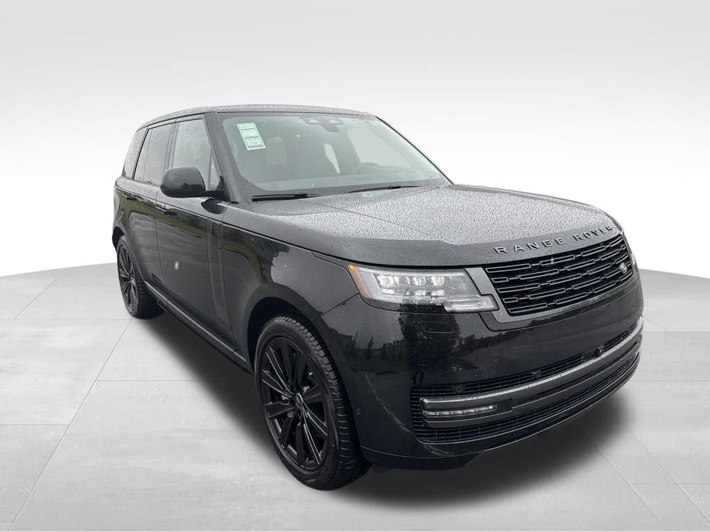 New 2025 Santorini Black Land Rover SE image 5