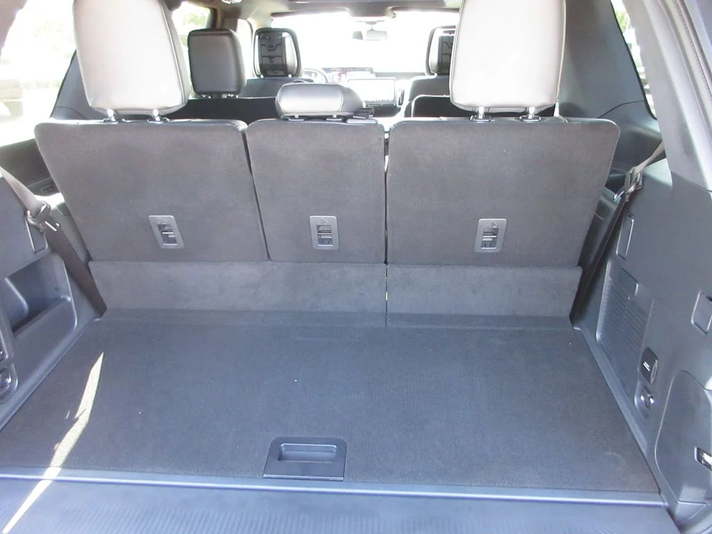 New 2026 Glacier Gray Metallic Tri-Coat Ford Platinum image 27