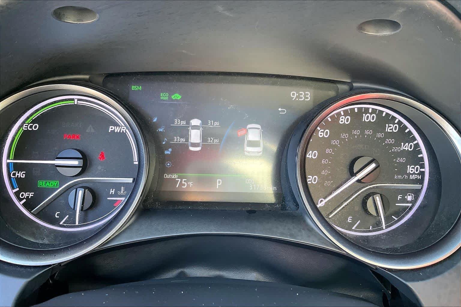 Used 2021 Wind Chill Pearl/Midnight Black Metallic Toyota Hybrid XSE image 27