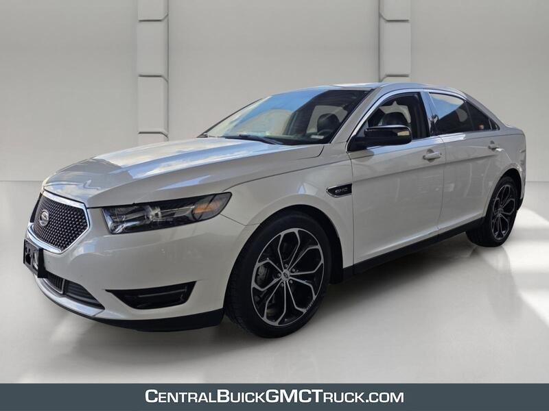 2018 Ford Taurus SHO AWD's photo