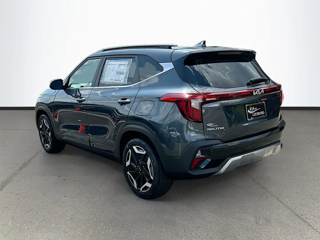 New 2026 Gravity Gray Kia SX image 5