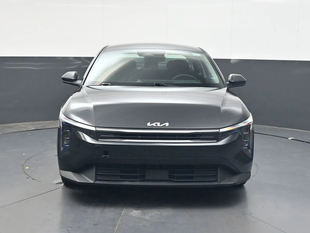Used 2025 Gray Kia LXS image 12