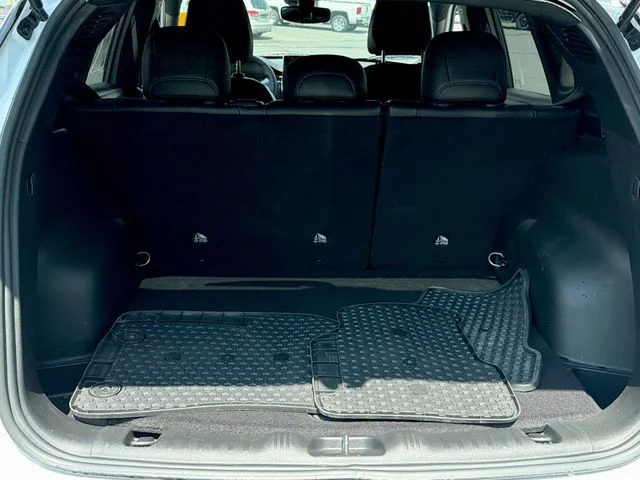Used 2025 White Jeep Trailhawk image 41