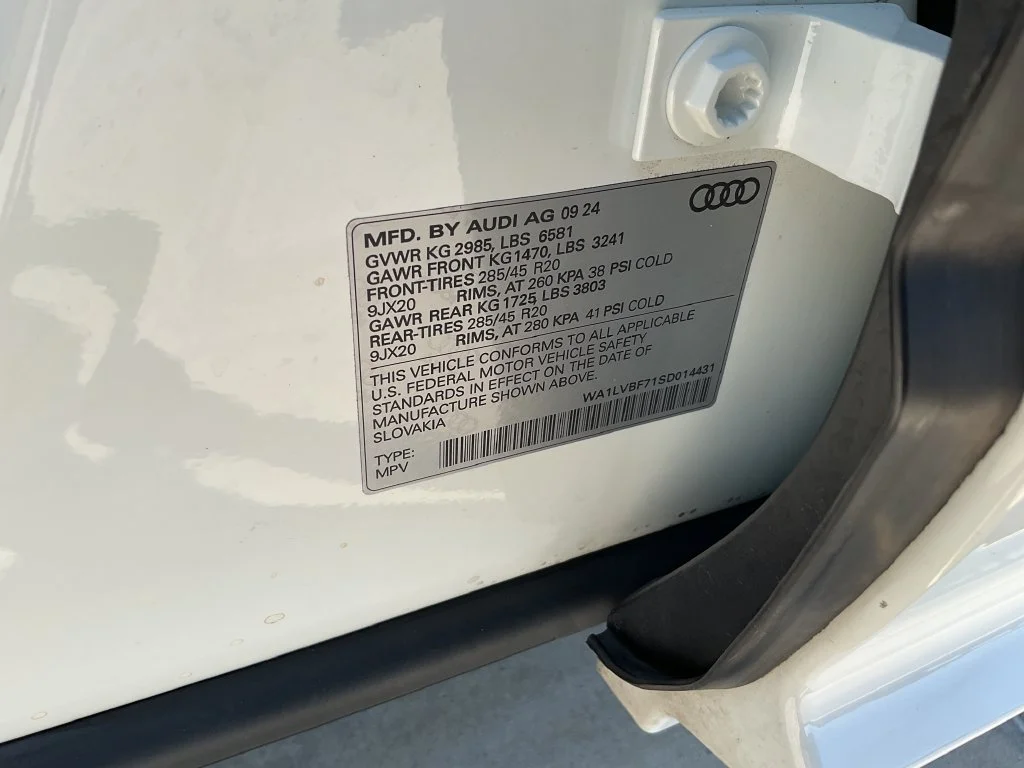 Used 2025 White Audi 55 Premium Plus image 37