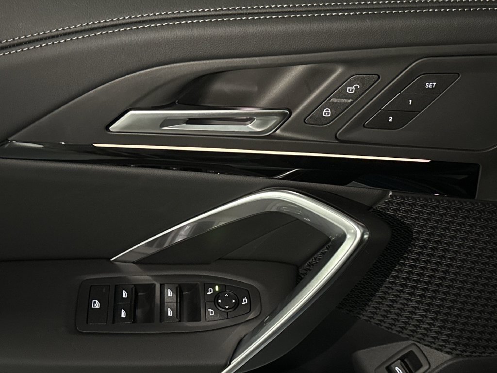 New 2027 Blue BMW xDrive28i image 13
