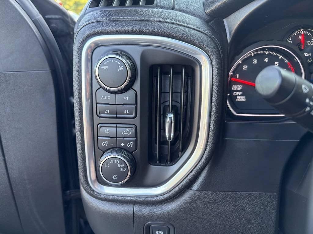 Used 2019 NORTHSKY BLUE METALLIC Chevrolet LT Trail Boss image 16