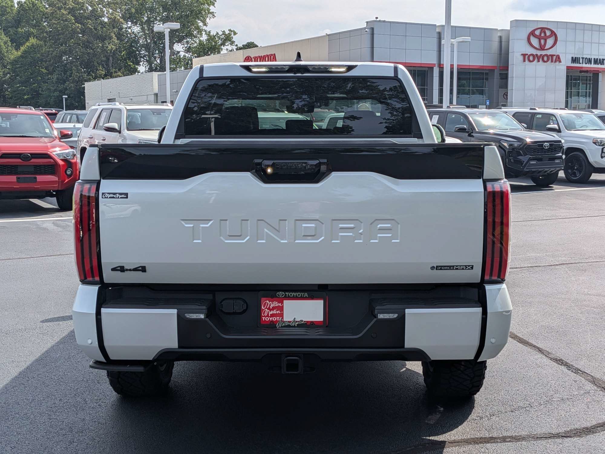 2026 Toyota Tundra Platinum - Photo 10