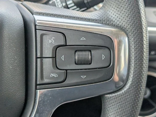 Used 2021 Summit White Chevrolet LT image 25
