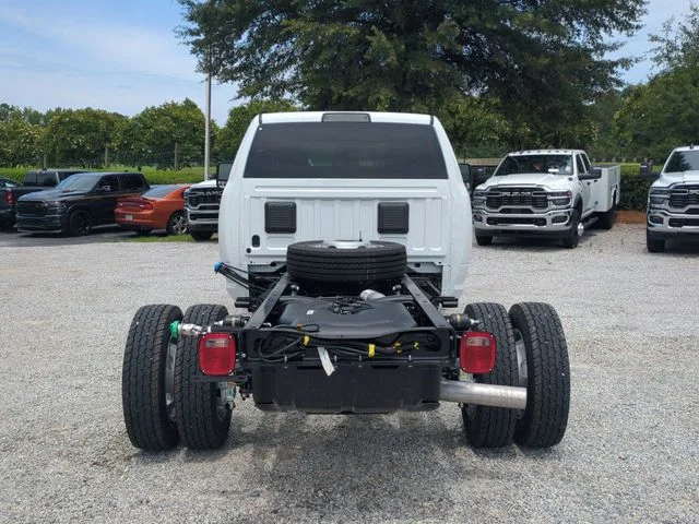 New 2026 Bright White Clearcoat RAM Tradesman image 4