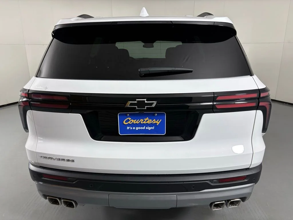 New 2026 Summit White Chevrolet LT image 7