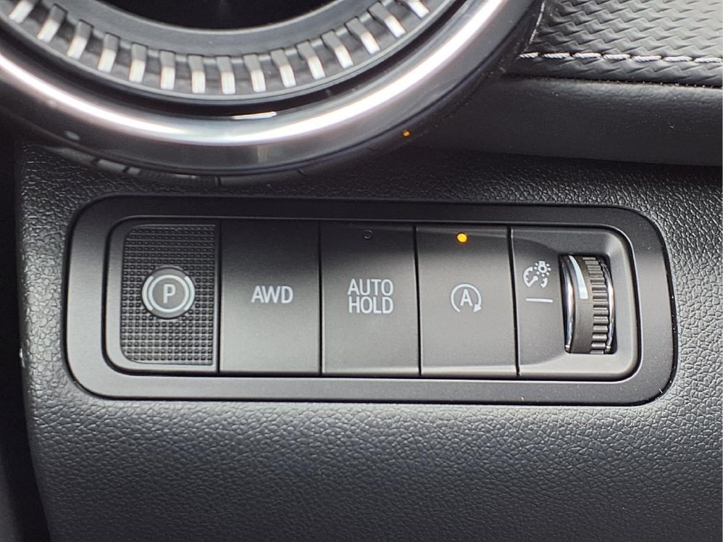 2027 Chevrolet Equinox LT - Photo 10