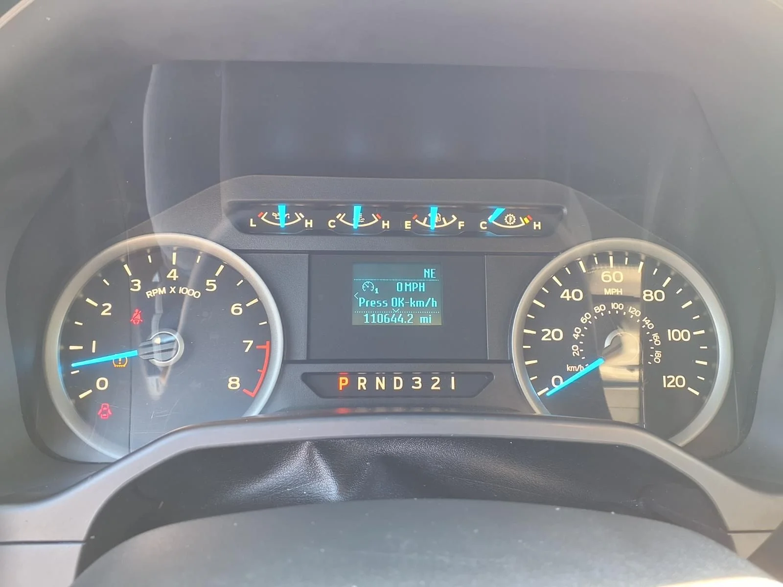 Used 2016 Silver Ford XLT image 19