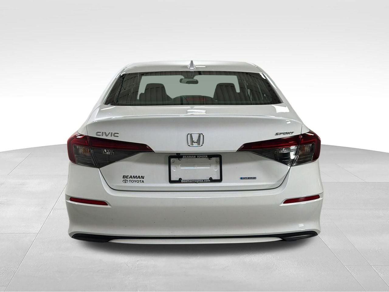 Used 2025 White Honda Sport image 4