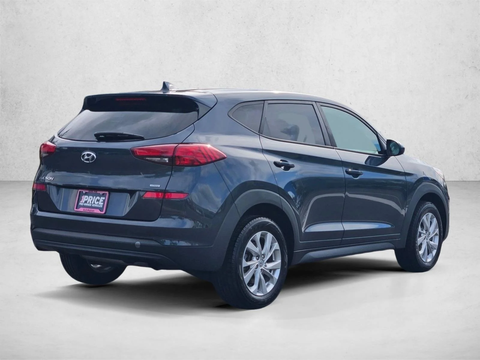 Used 2019 Dusk Blue Hyundai SE image 5