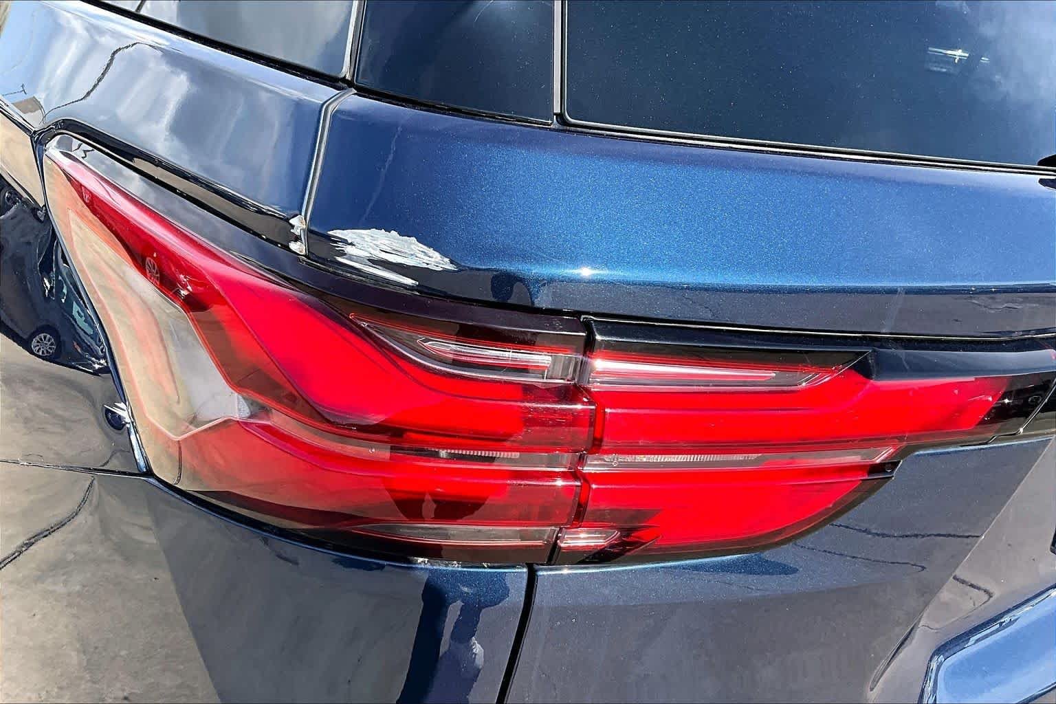 Used 2023 Northsky Blue Metallic Chevrolet LT Cloth image 29