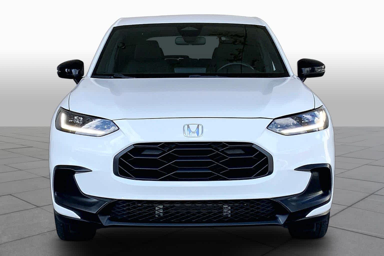 Used 2024 Platinum White Pearl Honda Sport image 4