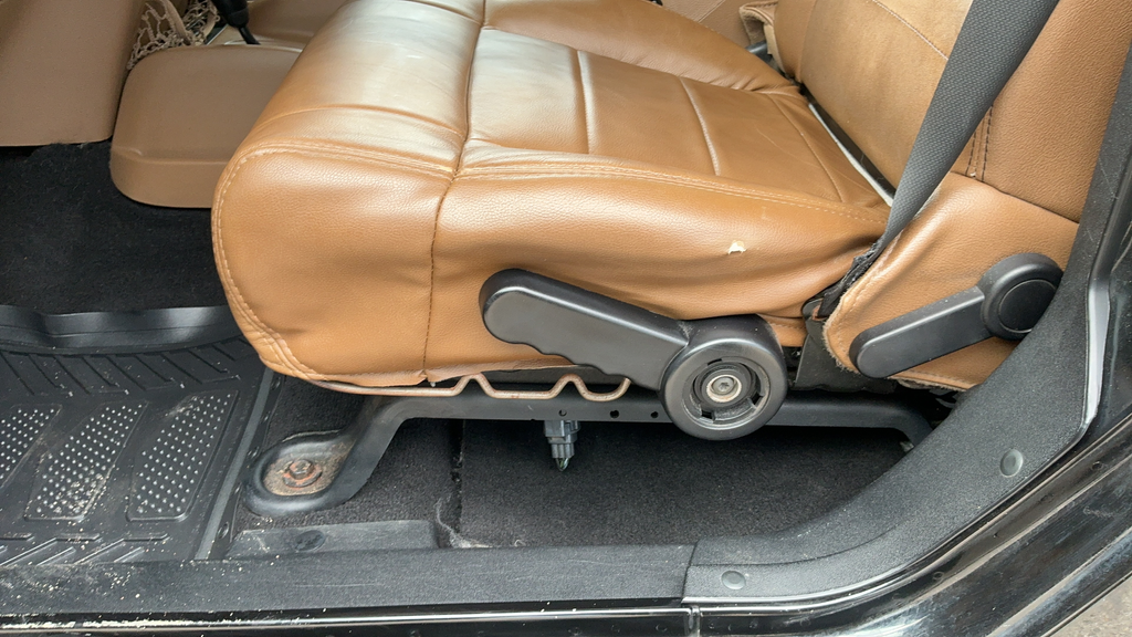 Used 2012 Black Clearcoat Jeep Unlimited Sahara image 18