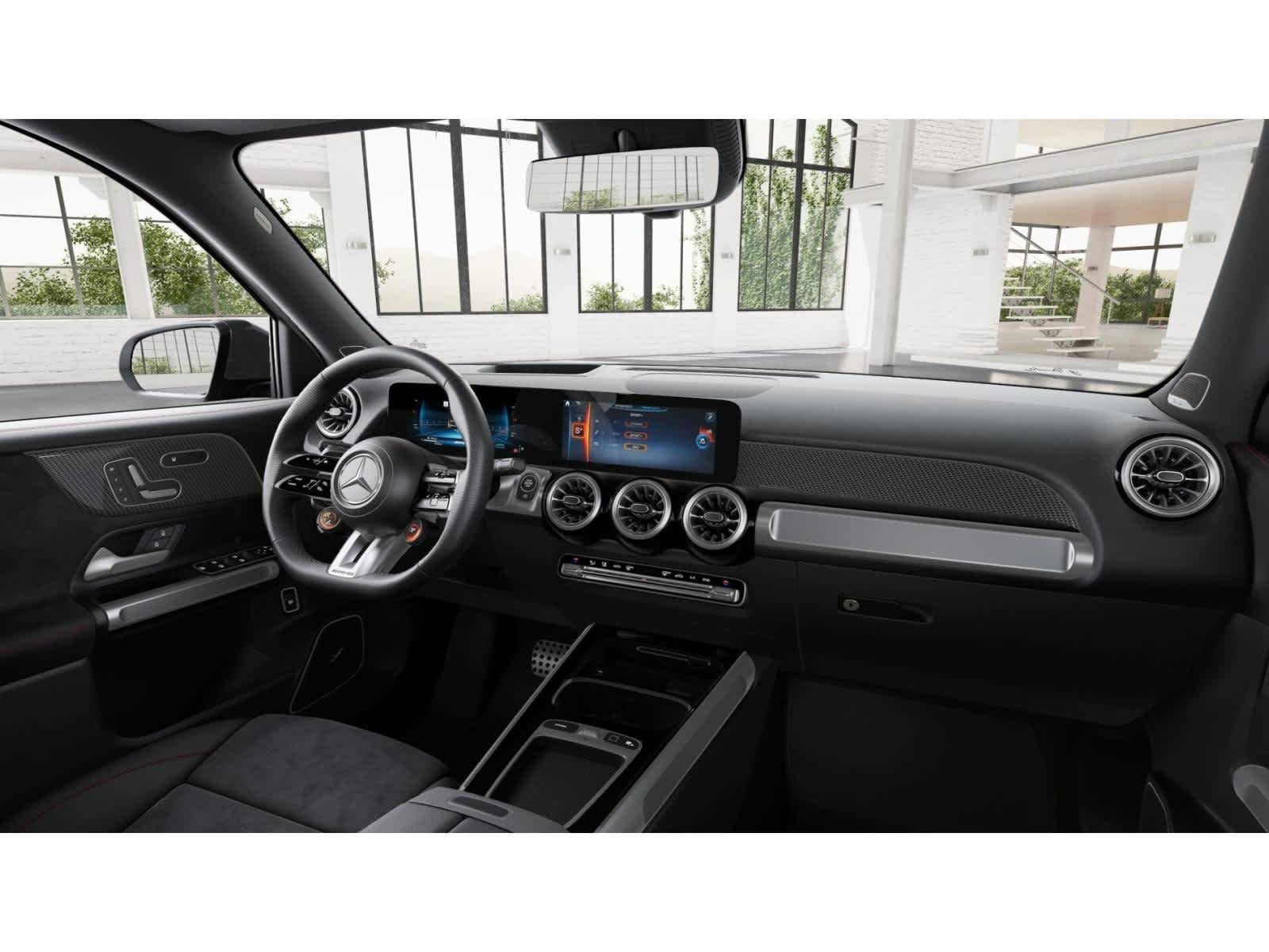 2026 Mercedes-Benz GLB AMG GLB 35 - Photo 6