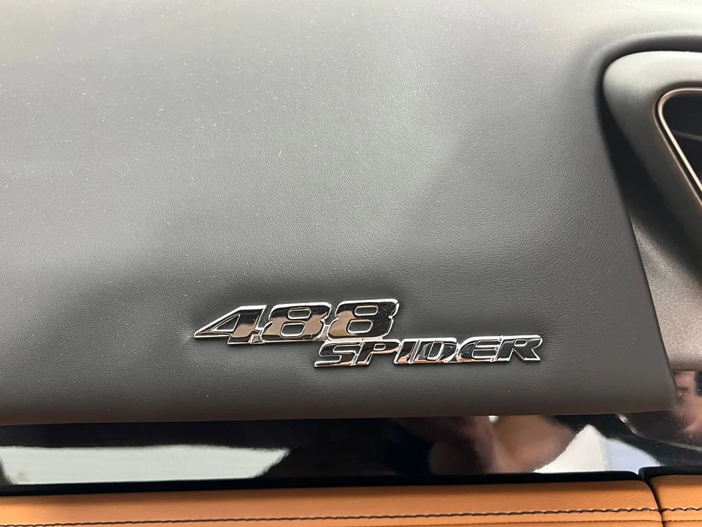 Used 2019 Red Ferrari Base image 33