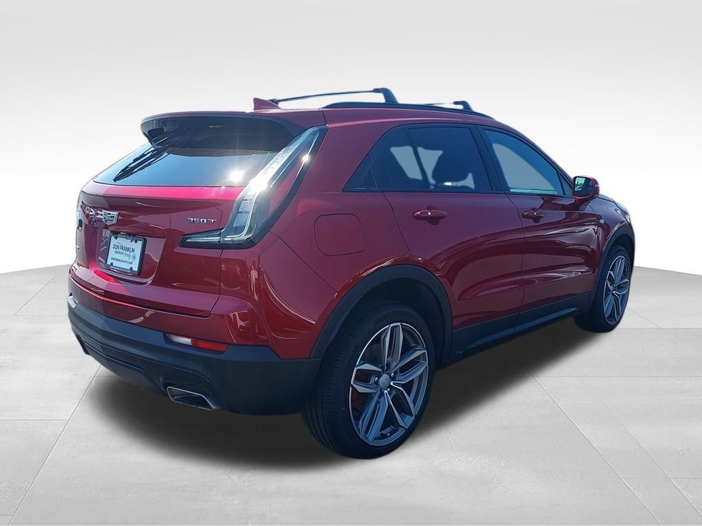 Used 2021 Red Cadillac Sport image 8