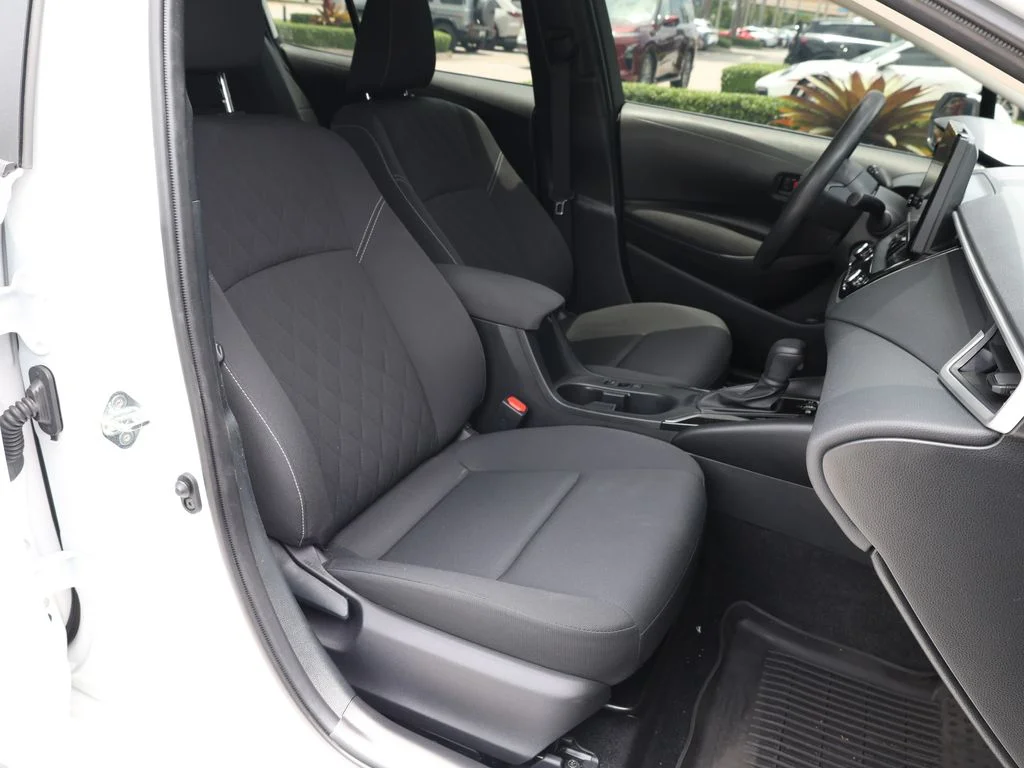 Used 2026 White Toyota LE image 18