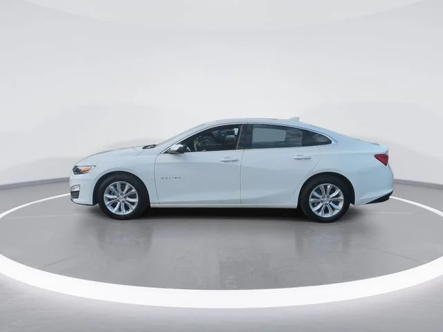 Used 2024 White Chevrolet LT image 5