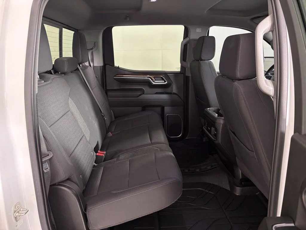 Used 2023 SUMMIT WHITE Chevrolet RST image 40