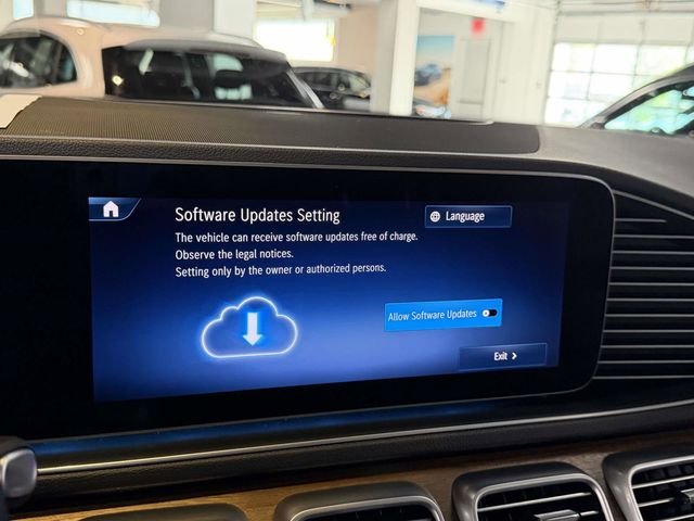 Certified Used 2025 White Mercedes-Benz GLE 350 image 36