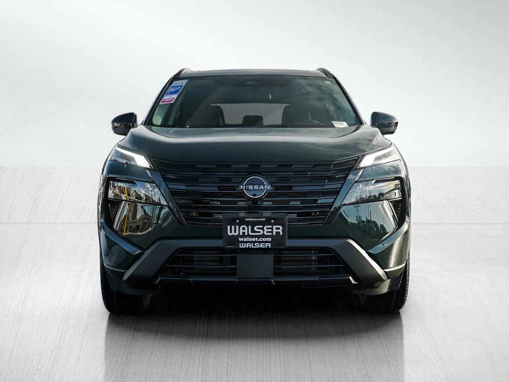 New 2026 Obsidian Green Nissan Dark Armor image 2