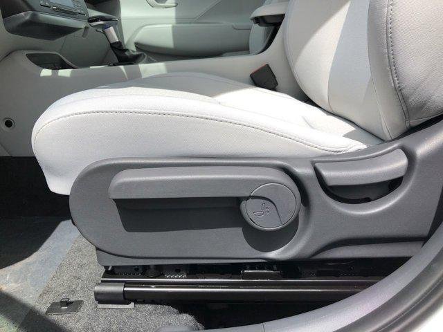 New 2026 Atlas White Hyundai SEL Sport FWD image 18