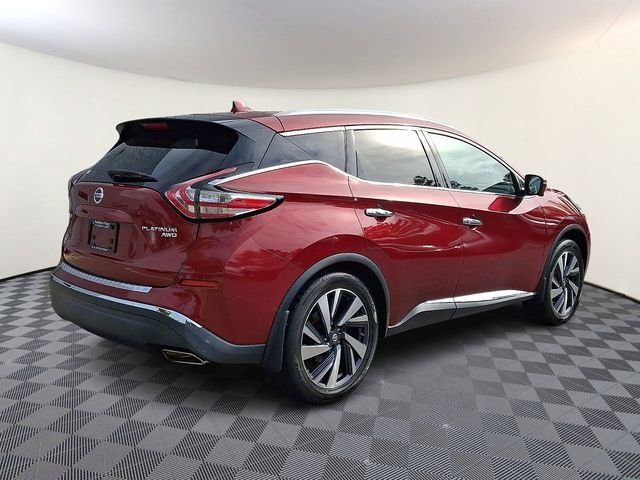 Used 2016 Red Nissan Platinum image 7