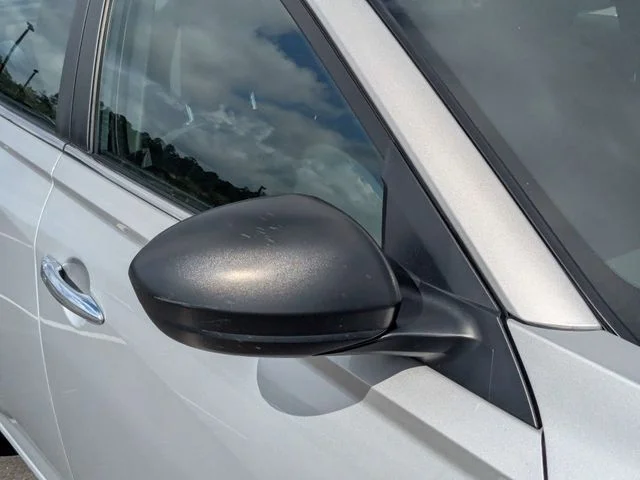 Used 2025 Silver Nissan 2.5 SV image 10