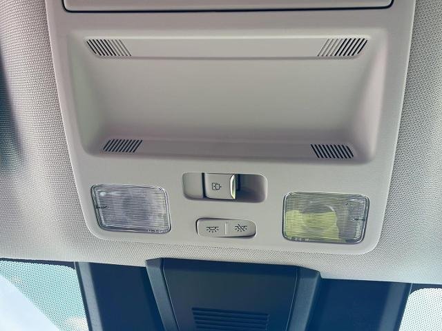 New 2026 Avalanche Ford XLT image 27