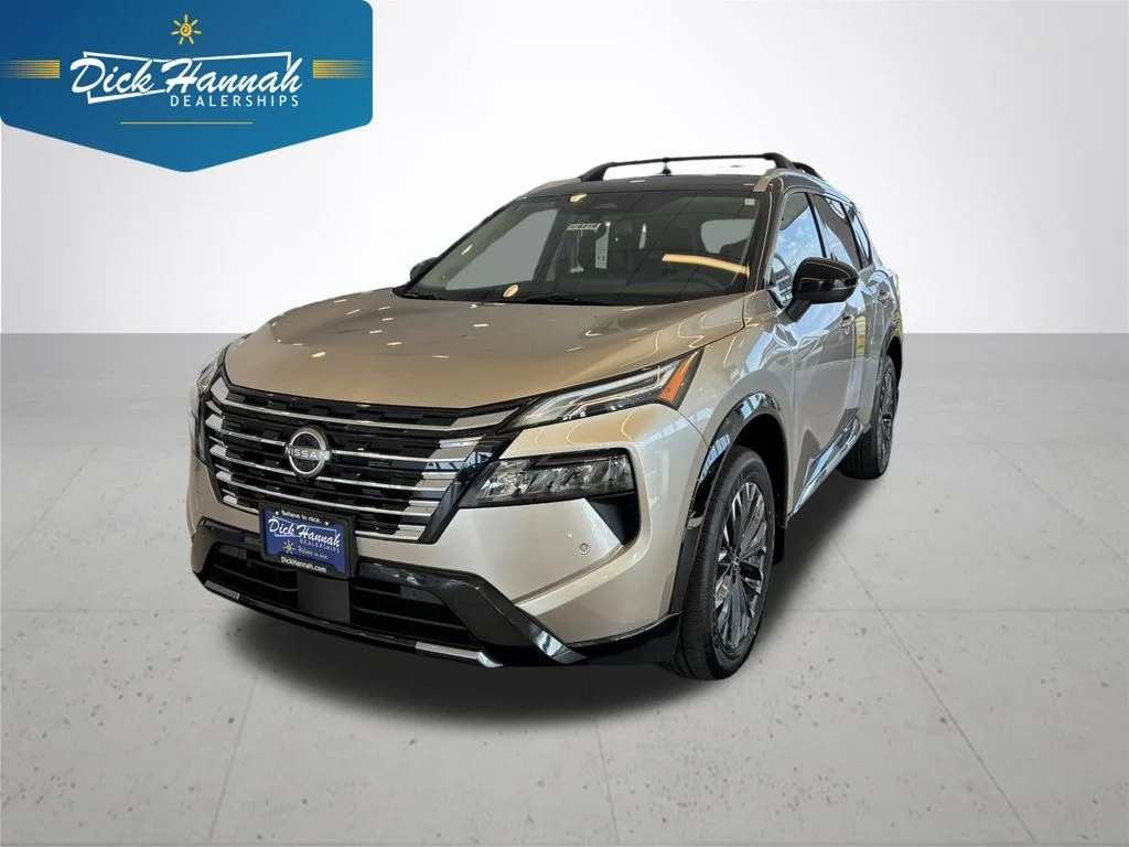 2026 Nissan Rogue Platinum AWD's photo