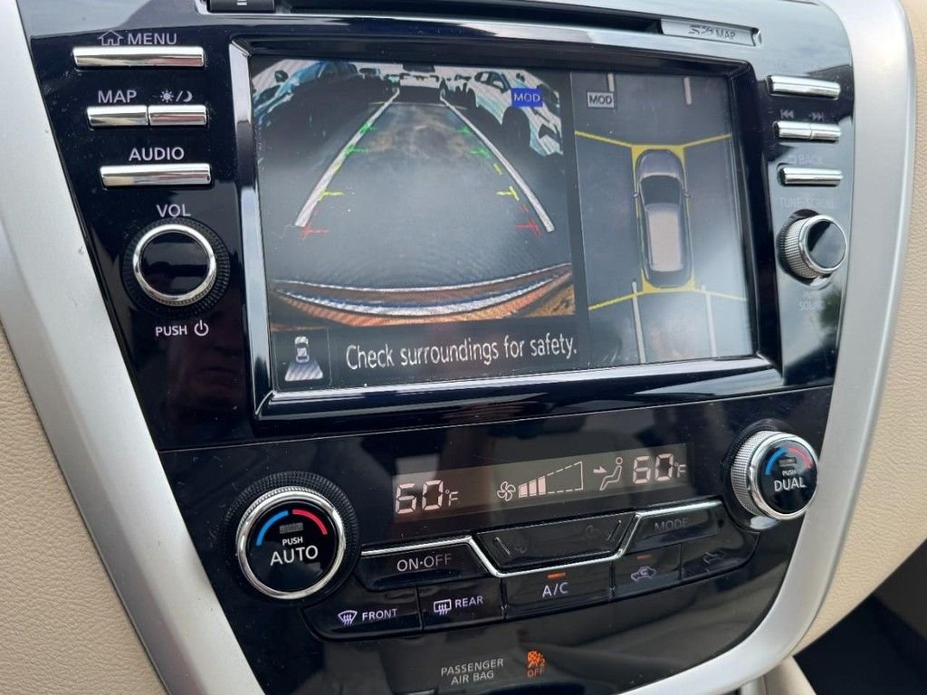 Used 2017 Orange Nissan Platinum image 23