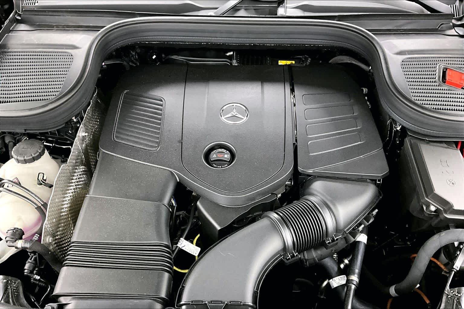 New 2026 Black Mercedes-Benz GLE 350 image 16