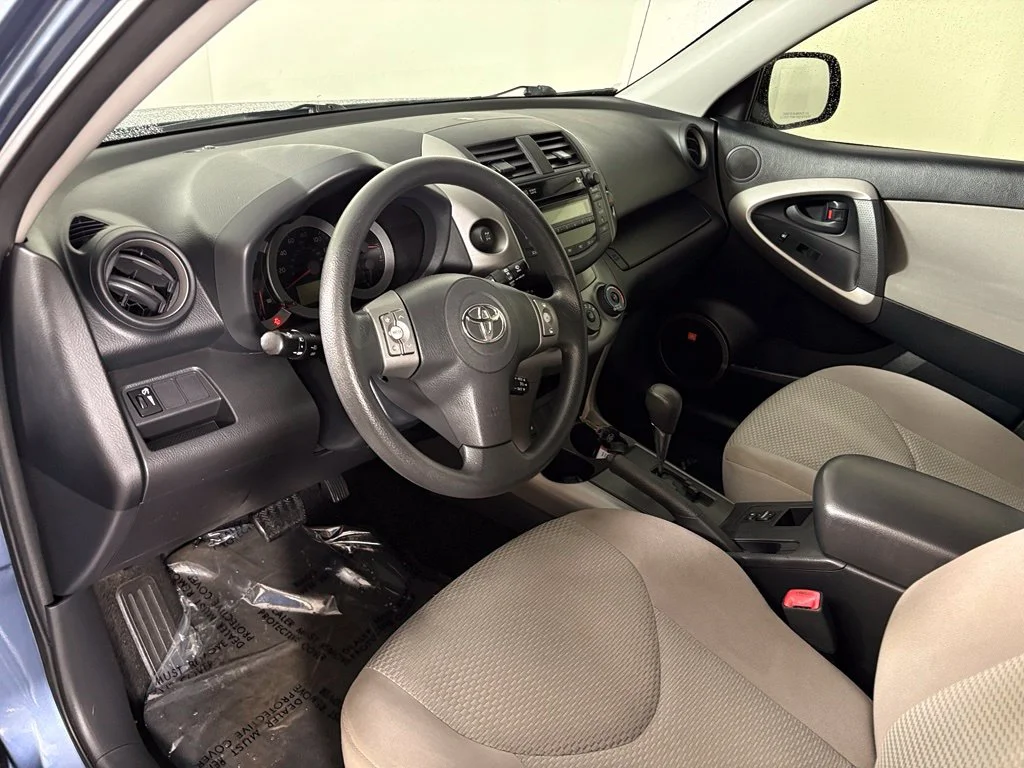 Used 2007 Blue Toyota Sport image 15