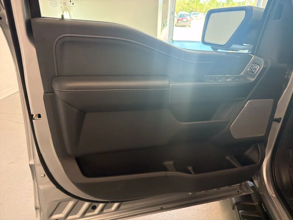 New 2026 Iconic Silver Metallic Ford Lariat® image 13