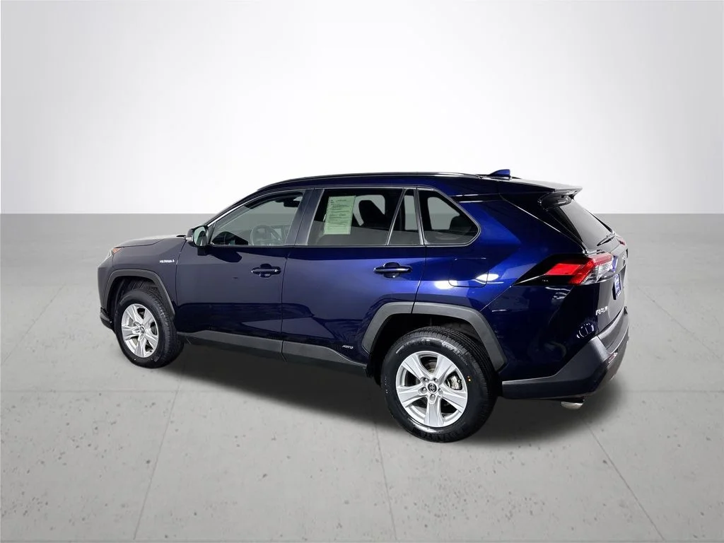 Used 2020 Blue Toyota XLE image 8